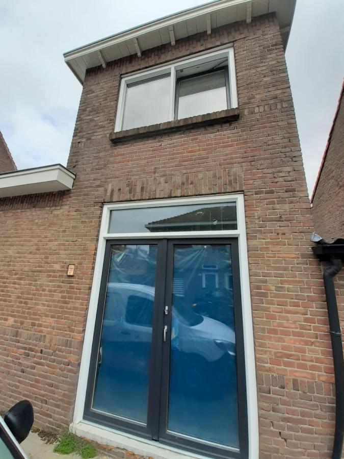 Appartement Deluxe 提耳堡 外观 照片
